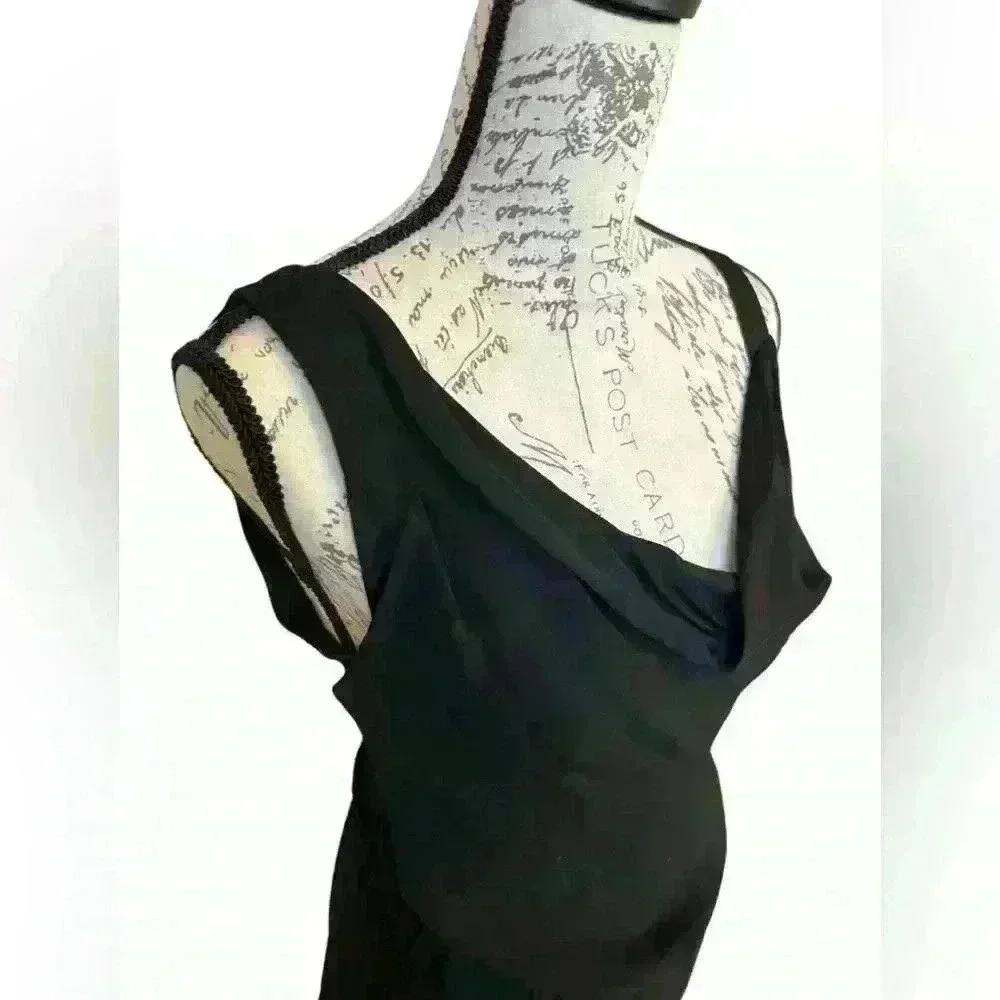 THEORY BLACK Dreas with Unique Neckline and Pockets 🖤 - Picture 4 of 10